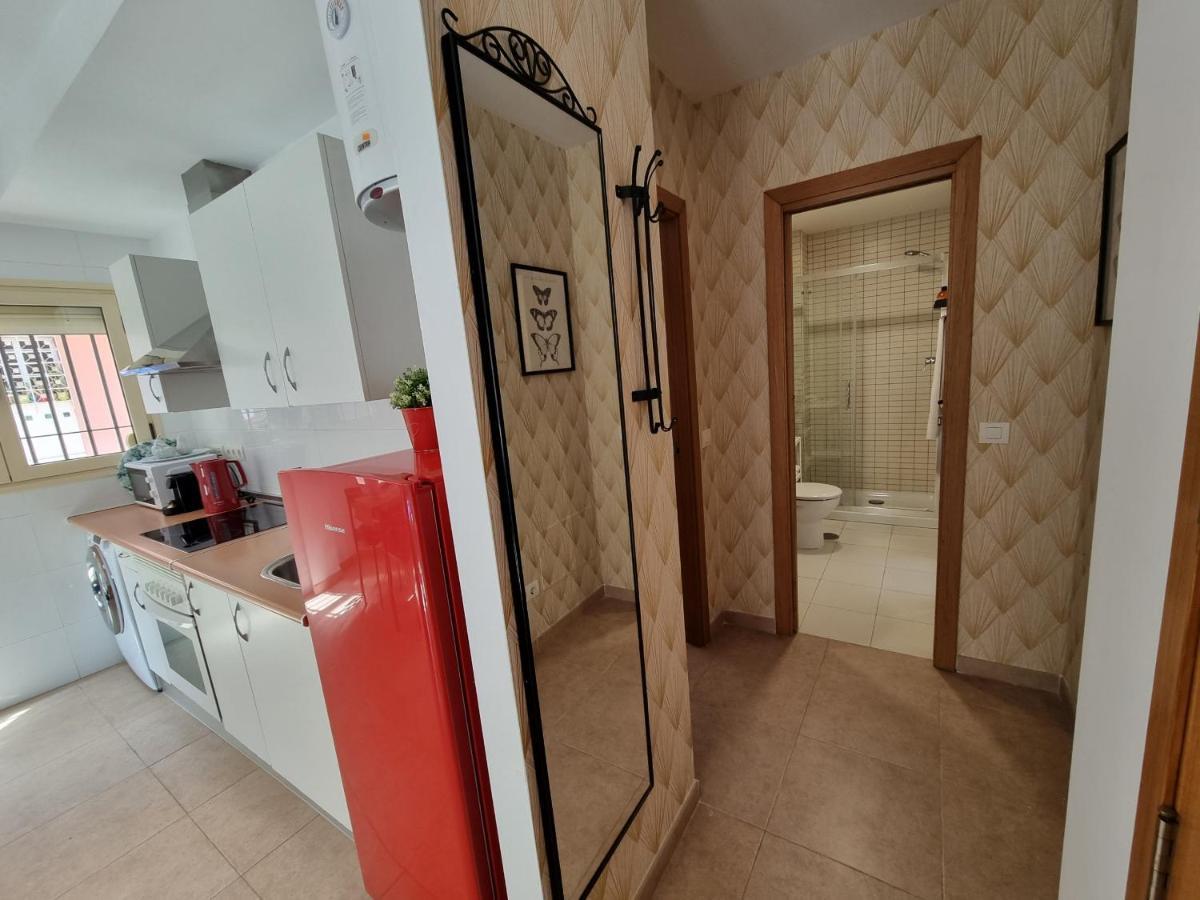 Sea & Wave Maria Boutique Apartment Малага Экстерьер фото